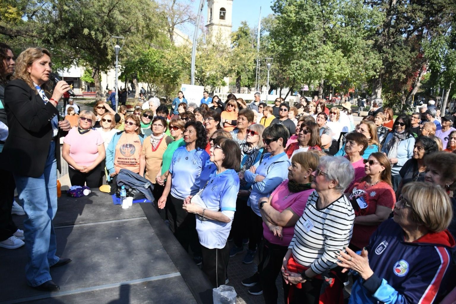Destacan la participación de los jubilados en la jornada de actividades físicas en plaza Libertad
