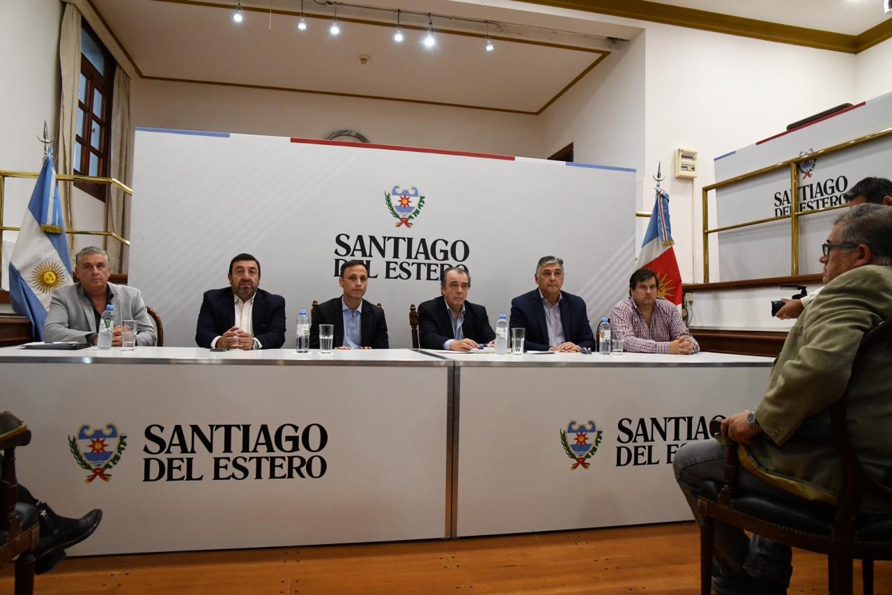 El Ministerio de Desarrollo Social coordina acciones para colaborar con familias afectadas por la emergencia climática