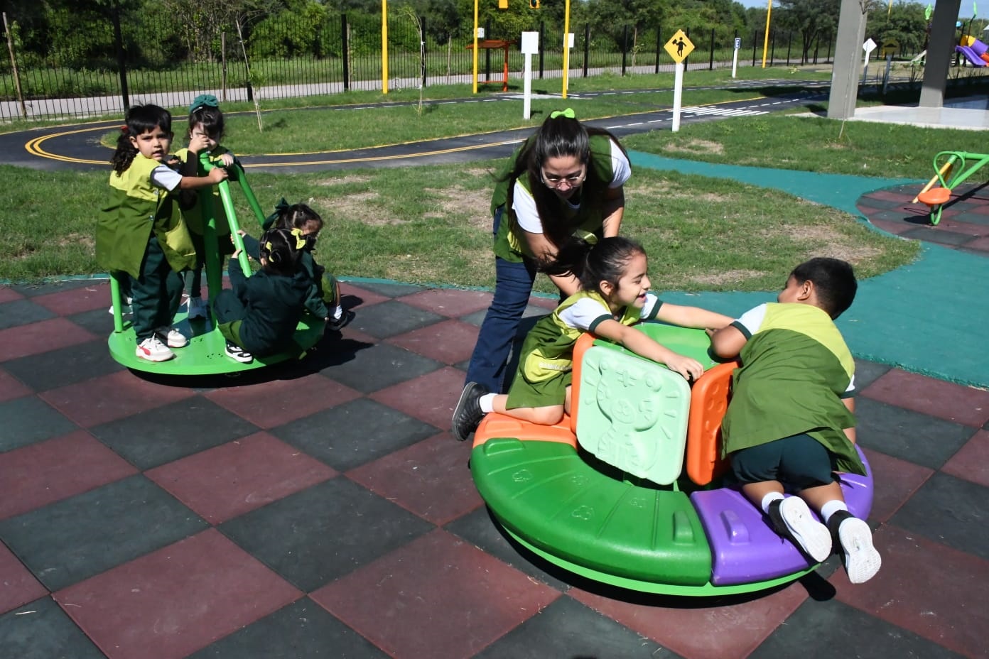 Recuerdan que hasta el 30 de abril estará habilitado el periodo de inscripciones de docentes para Jardines de Infantes municipales de la Capital