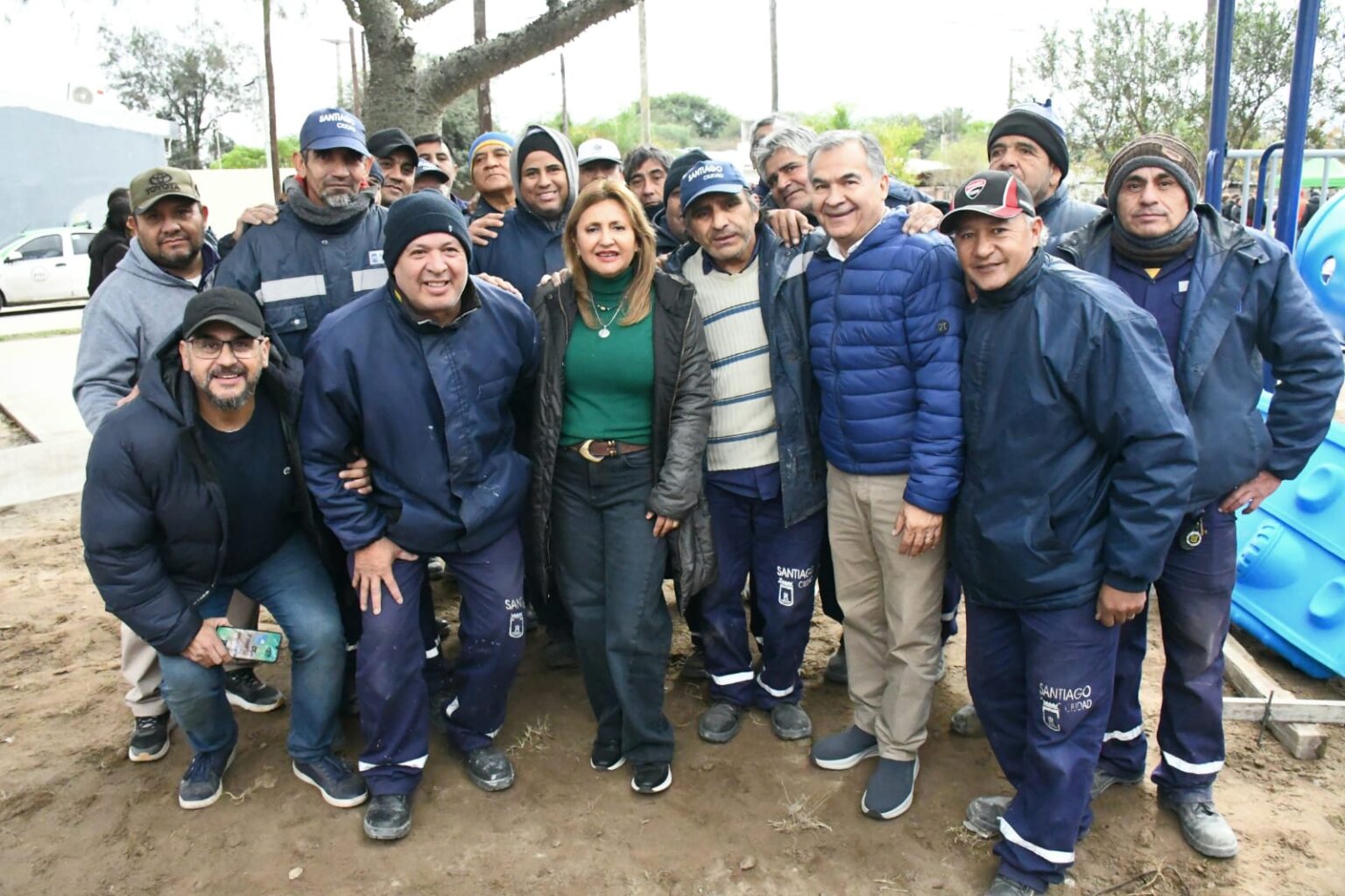 Continúan los trabajos de mejoras de la plazoleta José Luis Cabezas en el barrio Los Telefónicos