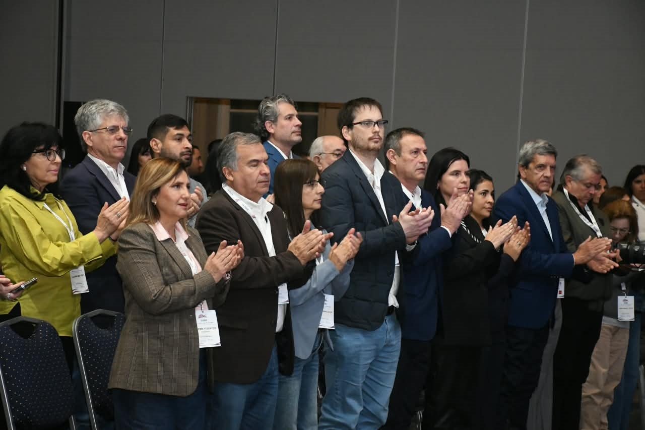 La Intendente Fuentes participó del acto de apertura del Encuentro Nacional de Estudiantes de Agrimensura